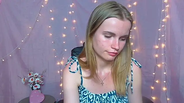Snapshot of MargaritaKiss chatting on 05/22/26, 06:57 MargaritaKiss online show from 05/22/26, 06:57