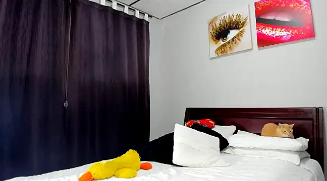 aleziiacam online show from 02/22/25, 03:23