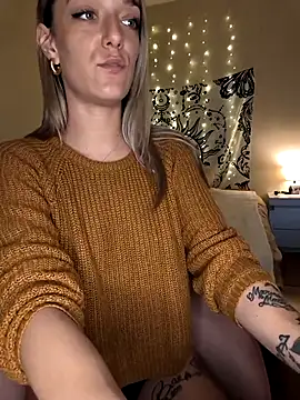 Nikiita-28 online show from 11/24/25, 03:56