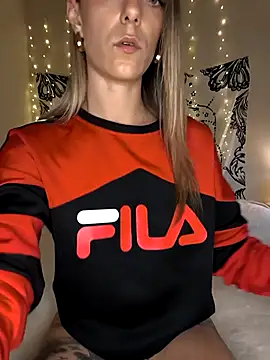 Snapshot of Nikiita-28 chatting on 03/03/26, 03:51 Nikiita-28 online show from 03/03/26, 03:51