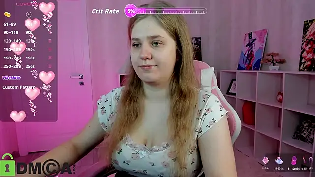 Snapshot of Megan_Violer chatting on 09/15/25, 03:12 Megan Violer online show from 09/15/25, 03:12