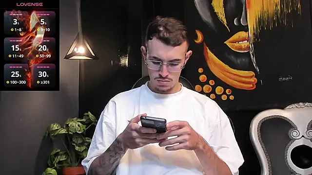 CodyWalkerR online show from 09/13/25, 05:13