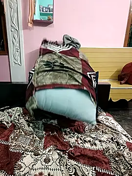 Snapshot of SahilBBC-0 chatting on 12/15/25, 11:58 SahilBBC-0 online show from 12/15/25, 11:58