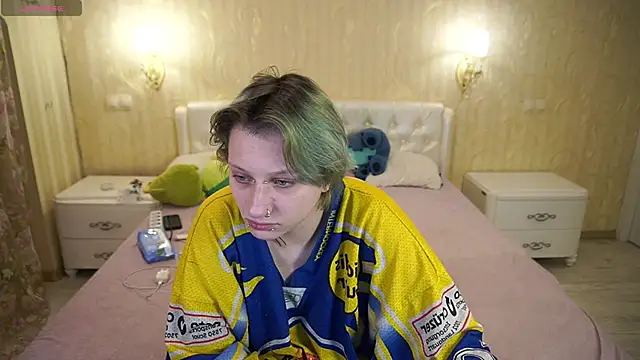 LunaaMayy online show from 02/19/26, 12:17