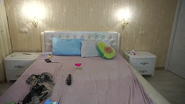 LunaaMayy online show from 03/02/26, 05:08