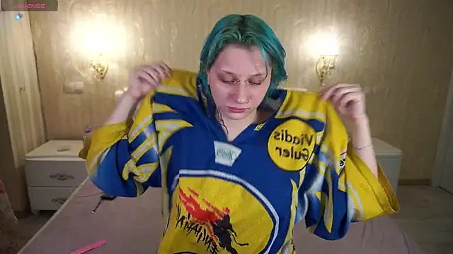 LunaaMayy online show from 03/09/26, 04:11