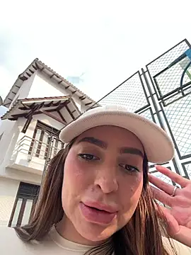 caralella online show from 03/21/26, 08:34