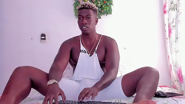 michaell james7 online show from 12/03/24, 07:11