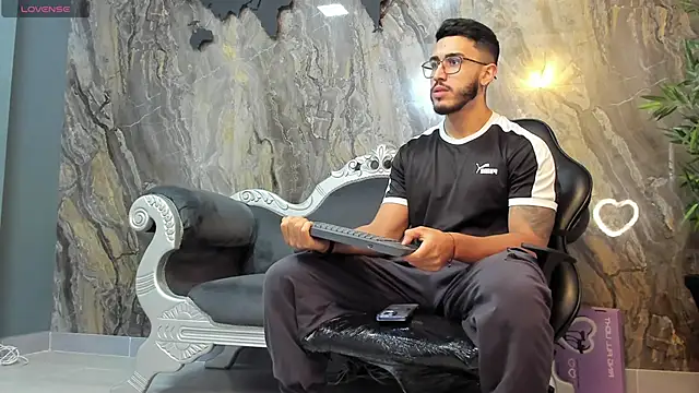 Liam Kleiin online show from 03/10/25, 11:32