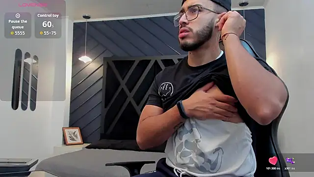 Liam Kleiin online show from 10/29/25, 11:23