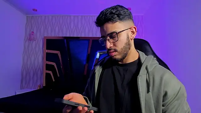 Liam Kleiin online show from 03/26/26, 11:27