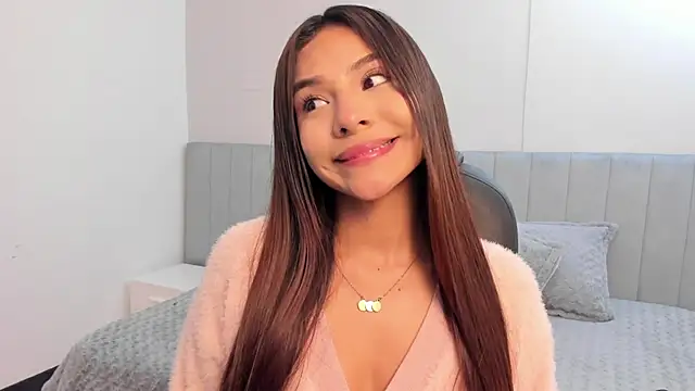 amira cute2 online show from 03/18/25, 10:03