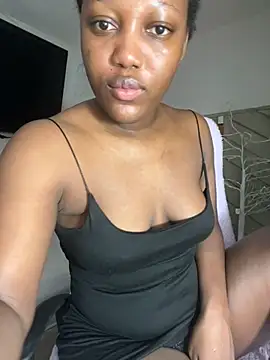 Snapshot of kellya_ chatting on 02/19/25, 10:42 kellya online show from 02/19/25, 10:42