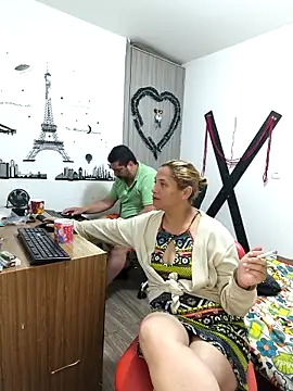 hotandfierylatinos2023 online show from 03/15/25, 10:24