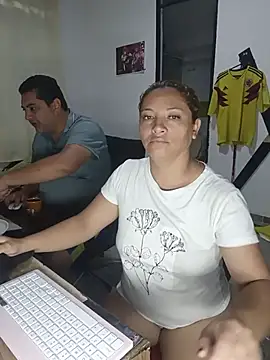 Snapshot of hotandfierylatinos2023 chatting on 07/08/26, 10:09 hotandfierylatinos2023 online show from 07/08/26, 10:09