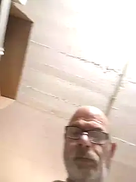 bottomhairy online show from 02/16/26, 03:08