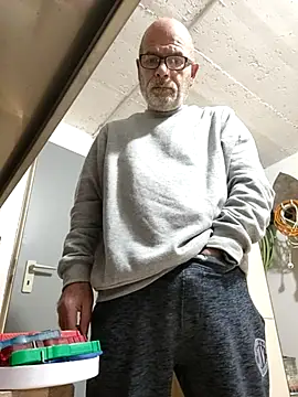 bottomhairy online show from 03/01/26, 03:47