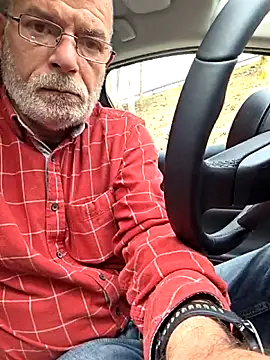 bottomhairy online show from 04/16/26, 10:05