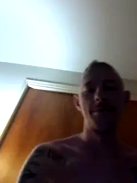 elmerfuddin87 online show from 10/06/25, 04:15