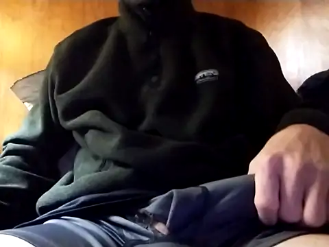 elmerfuddin87 online show from 12/16/25, 08:36