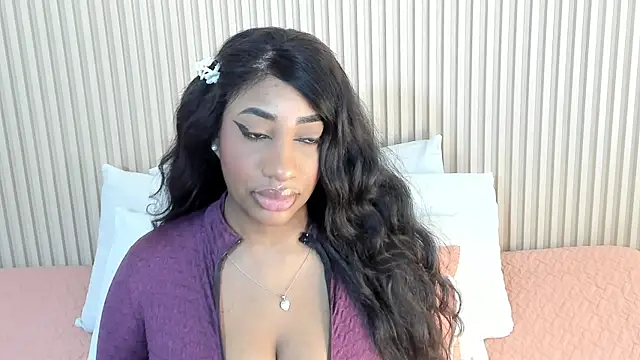 charlottebrowns  online show from 11/07/25, 12:16