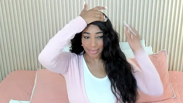 Snapshot of charlottebrowns_ chatting on 07/06/26, 11:51 charlottebrowns online show from 07/06/26, 11:51