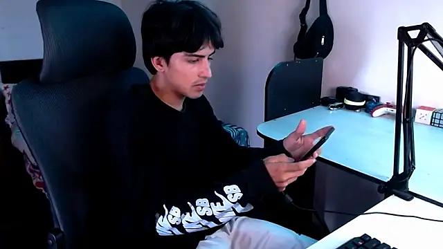 Thieves9 online show from 01/25/25, 07:49