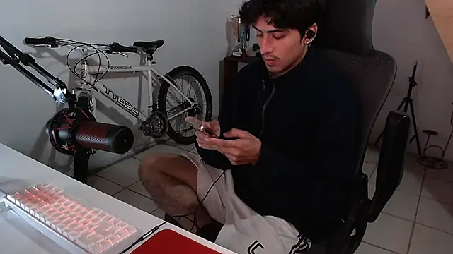 Thieves9 online show from 10/16/25, 04:02