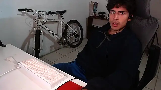 Thieves9 online show from 10/22/25, 05:08