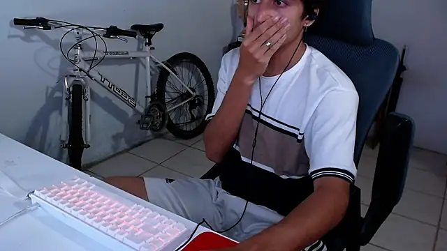 Thieves9 online show from 11/06/25, 06:03