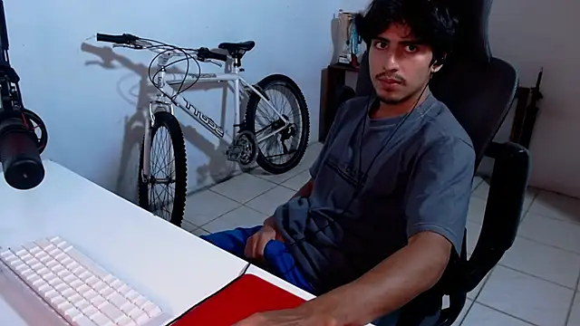 Thieves9 online show from 11/13/25, 03:49