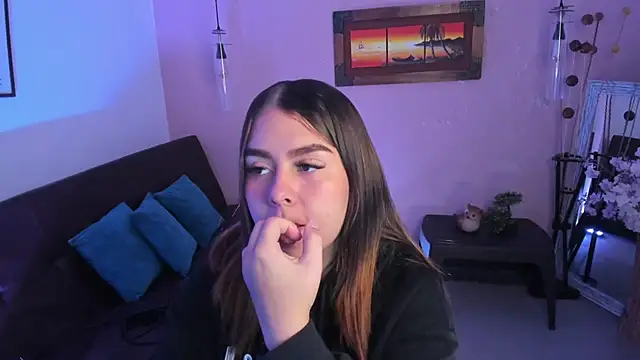 ArianaBaker online show from 11/21/25, 12:59