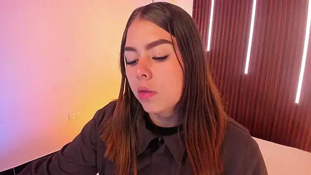 ArianaBaker online show from 04/06/26, 12:50