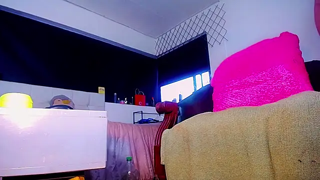 bellatrixx 69 online show from 12/16/25, 11:26