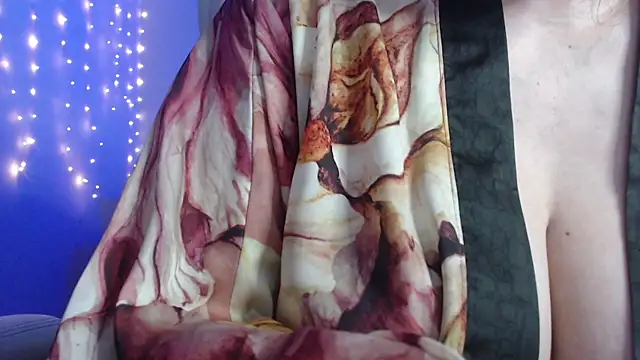 missdaniels online show from 12/16/24, 11:50