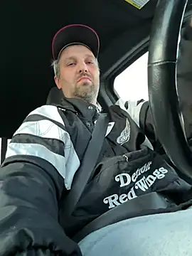 ryand12804 online show from 12/22/24, 09:20