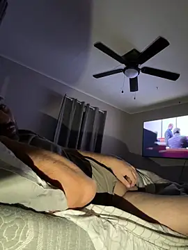 ryand12804 online show from 12/24/24, 04:22