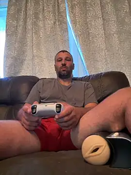 ryand12804 online show from 10/15/25, 09:26