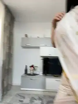  adelle online show from 01/30/25, 11:11