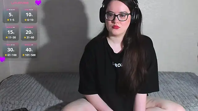 Tinasun4 online show from 01/07/26, 06:38