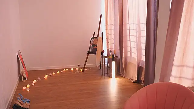 hereandnows  online show from 02/01/25, 07:36