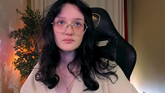 ELLIEJAY online show from 09/25/25, 08:12