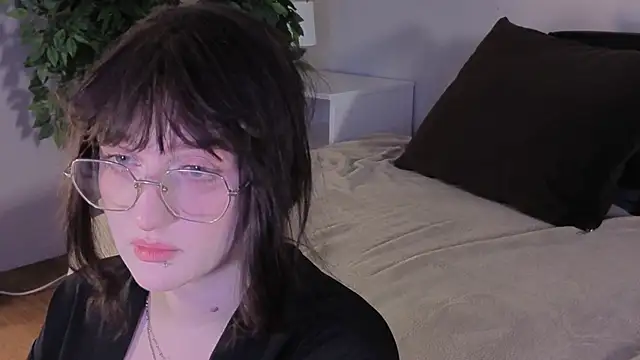 ELLIEJAY online show from 11/08/25, 05:29