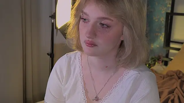 ELLIEJAY online show from 03/20/26, 05:23