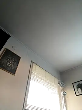 Elrubiolargo online show from 09/17/25, 06:04