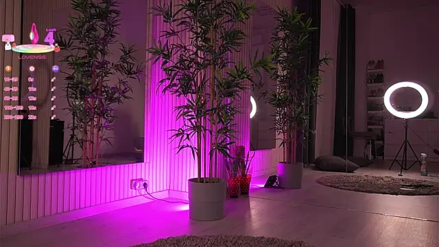 VanessaSimon online show from 03/02/25, 09:31