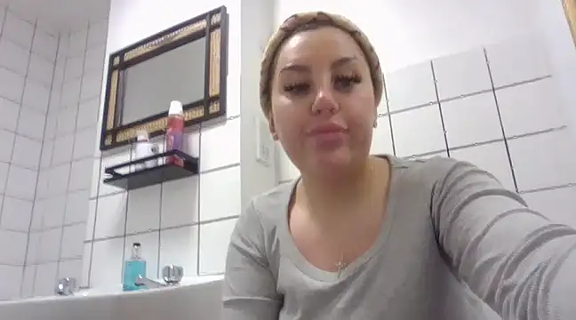 magical mia online show from 01/27/25, 12:37