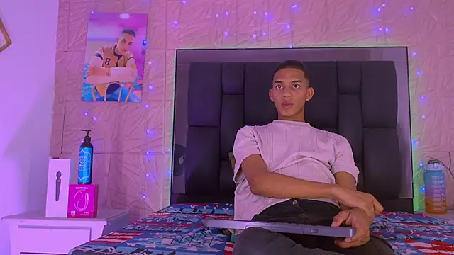 dilan alfonzo online show from 10/20/25, 08:09