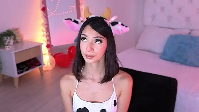 little kawaiigirl  online show from 02/13/26, 01:34