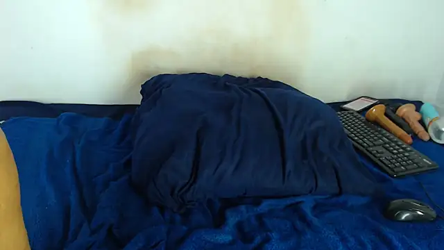 FAT ASS27 online show from 12/22/25, 06:49